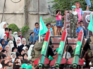 Palestinos festexan retirada israel da Franxa Gaza, clic para aumentar