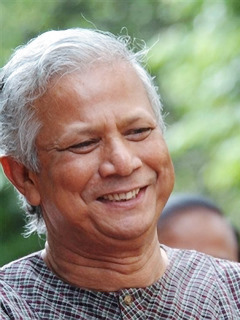 Mohamed Yunus, clic para aumentar