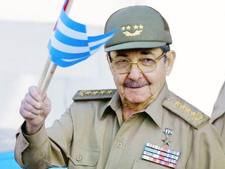 Raúl Castro, clic para aumentar