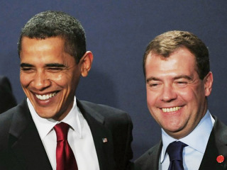 Barack Obama e Dmtri Medvedev; clic para aumentar