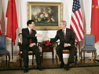 Hu Jintao e George Bush, clic para aumentar