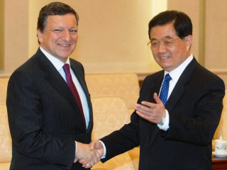 José Manuel Barroso e Hu Jintao; clic para aumentar