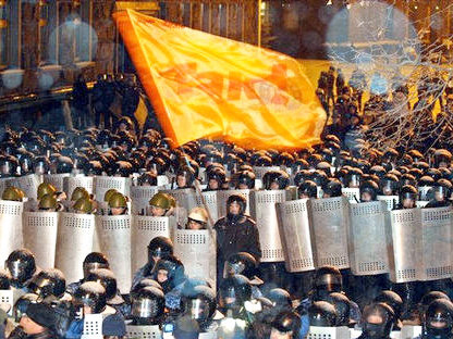 Pintan cores en Ucraína 2 20041123ukraine kiev