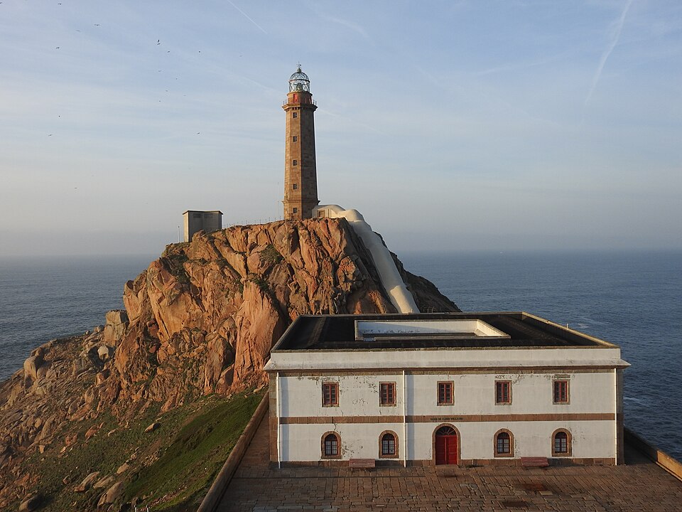 Abraiante Galicia XIX: Os seus faros 4 FaroyCasaCaboVillanoCamarinasLaCorunaGalicia